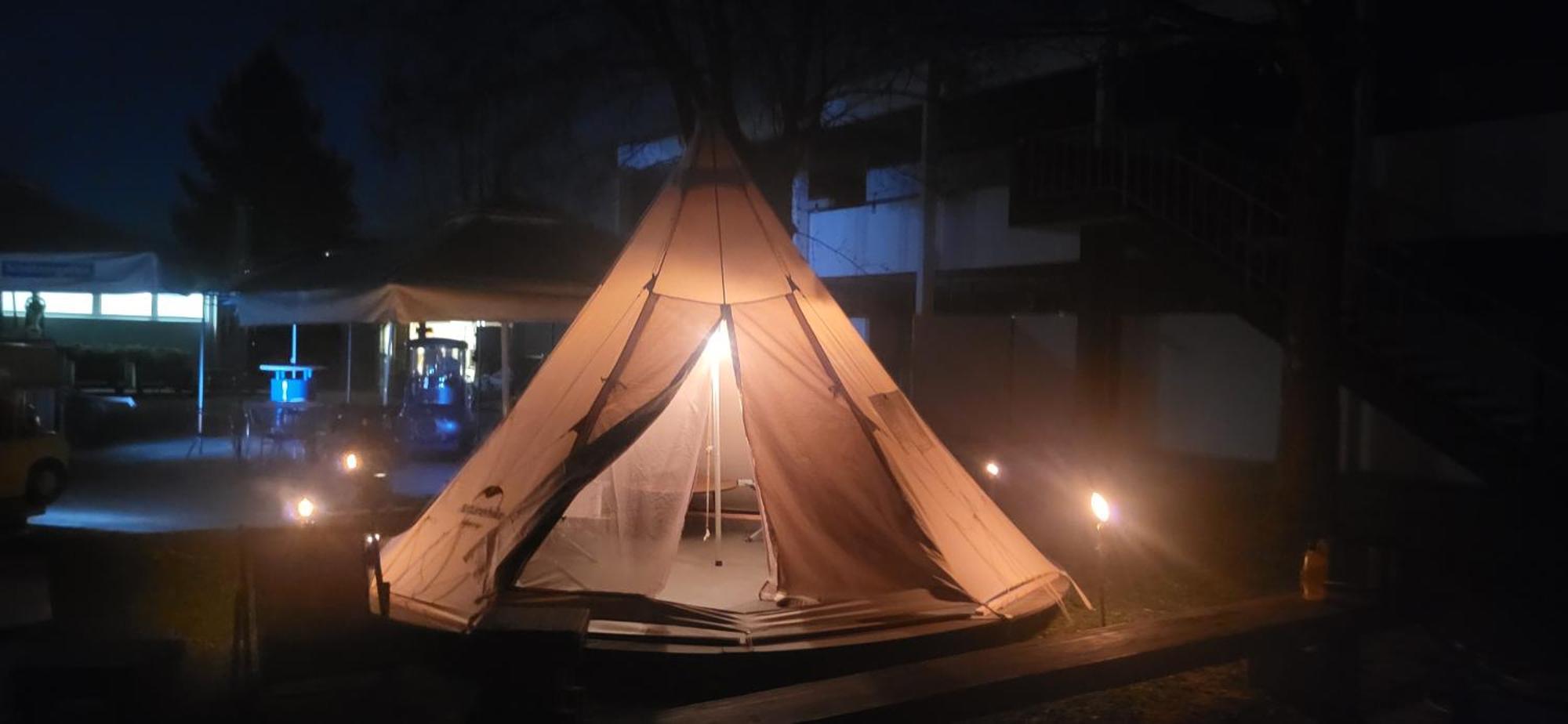 Swiss Army Camping Night / Militaerbunker St. Margrethen Экстерьер фото